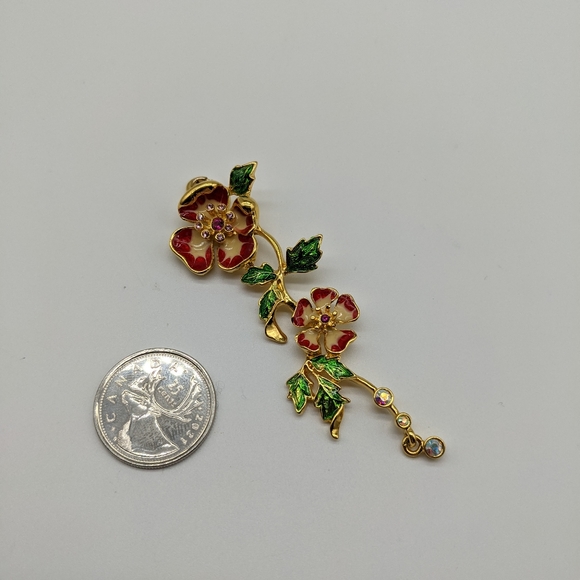 Pretty Articulated Enamel Flower Pendant - Picture 4 of 5